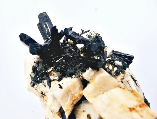 Aegirine crystals, gem aegirine black, south africa crystals