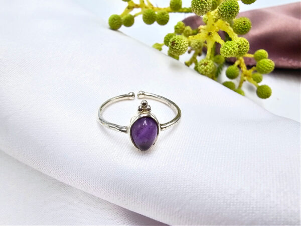 Amethyst Ring Oval & Circles (925 Silver)