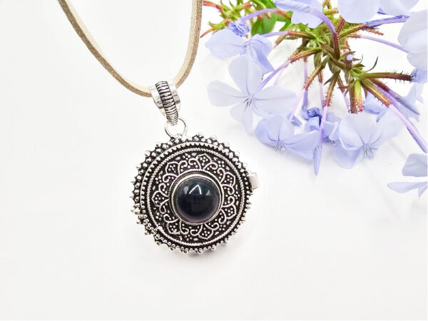 Amethyst Round Locket Necklace (Opens)