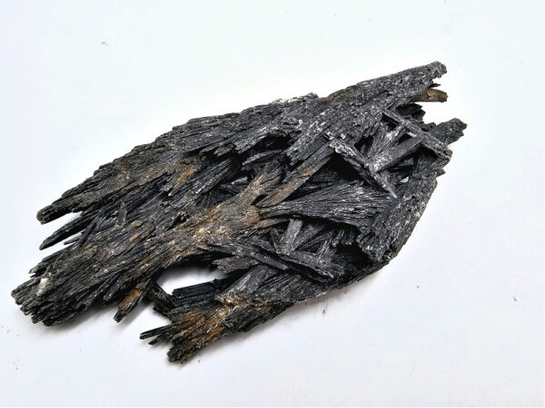 Black Kyanite A (112g)