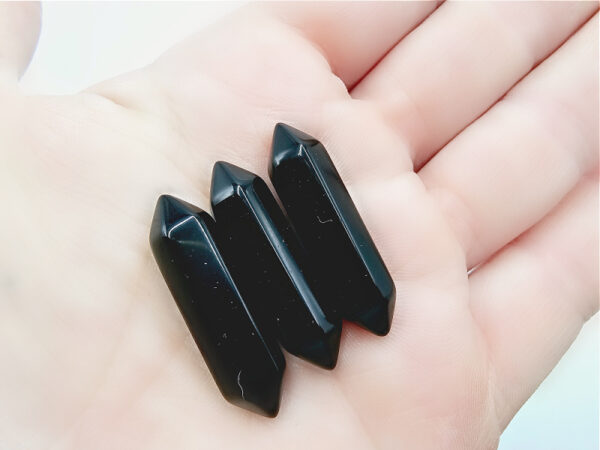 Black Obsidian Double Terminated Point (3cm) - Image 2