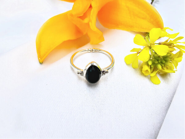 Black Onyx Tear Ring With Circles (925 Silver) - Image 2