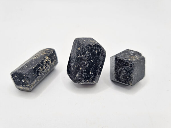 Black Tourmaline Natural Rough Pieces (2-3cm) - Image 2