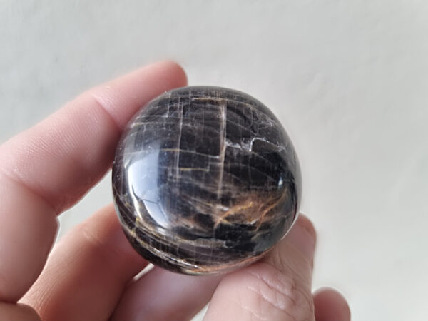 Black Moonstone Gallet Stones (4-5cm) - Image 2