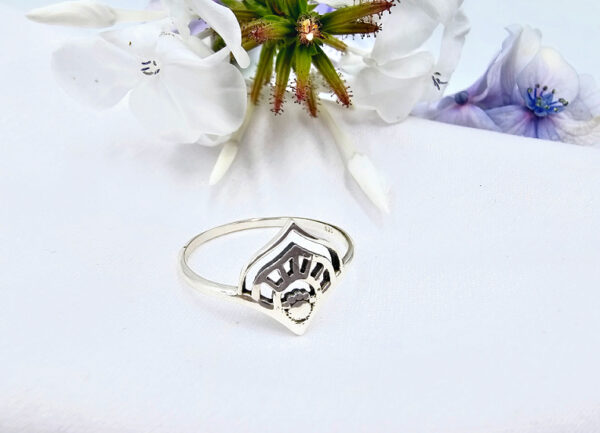 Petite Indian Flower Ring (925 Silver)