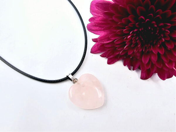 Necklace Heart Rose Quartz (1.5cm)