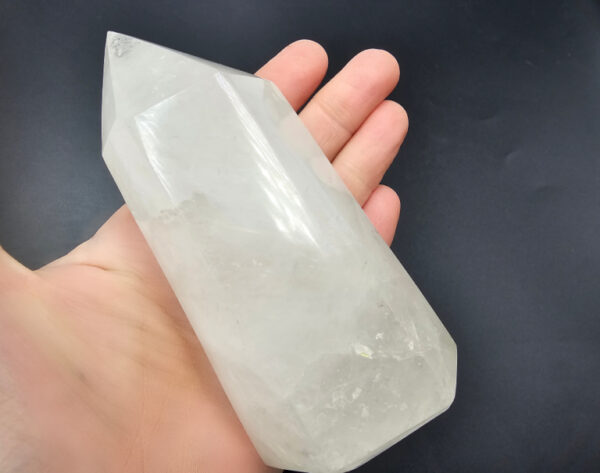 Quartz Crystal Point Large E (478g) - Image 2