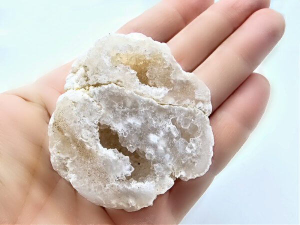 Quartz Half Geode C (64g)