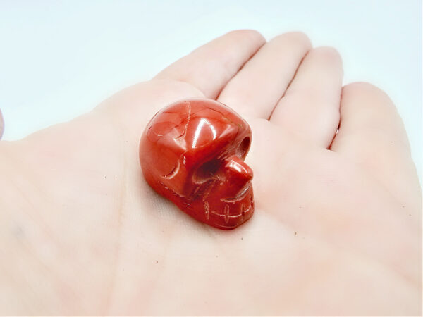 Red Jasper Skull (2cm) - Image 2