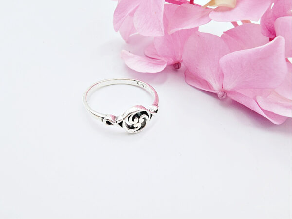 Triskele Spiral Ring (925 Silver) - Image 2