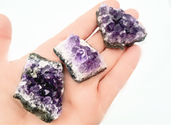 Amethyst Cluster (2-3cm) - Image 2