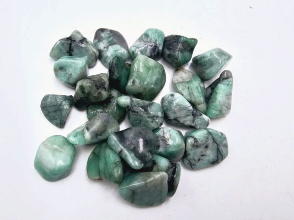 Emerald Tumble Stones