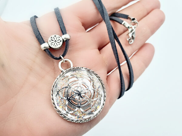 Flower Of Life Orgonite Necklace - Image 2