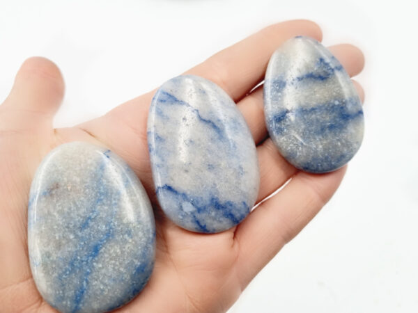 Blue Quartz Palm Stones (6cm)