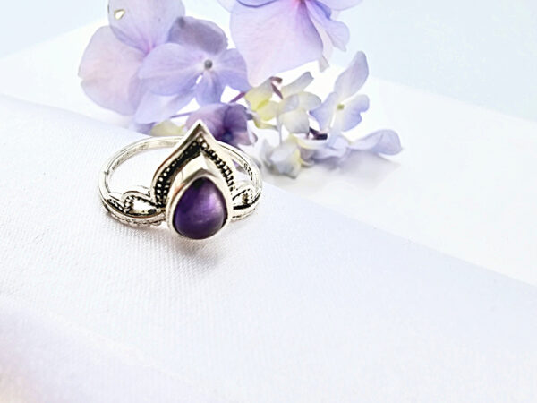 Indian Flower Ring Detailed - Amethyst (925 Silver) - Image 2