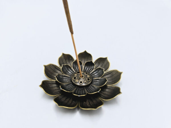 Lotus Incense Holder (6cm)