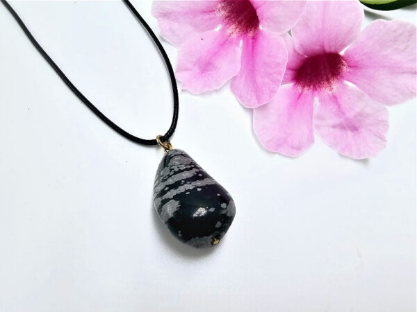 Snowflake Obsidian Tumble Necklace