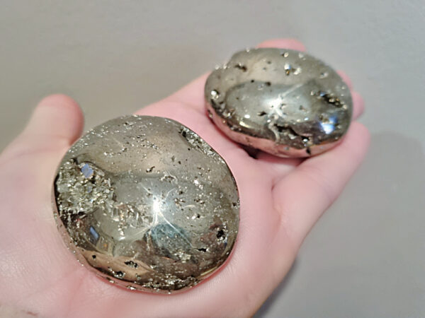 *Pyrite Palm Stones (6-7cm)