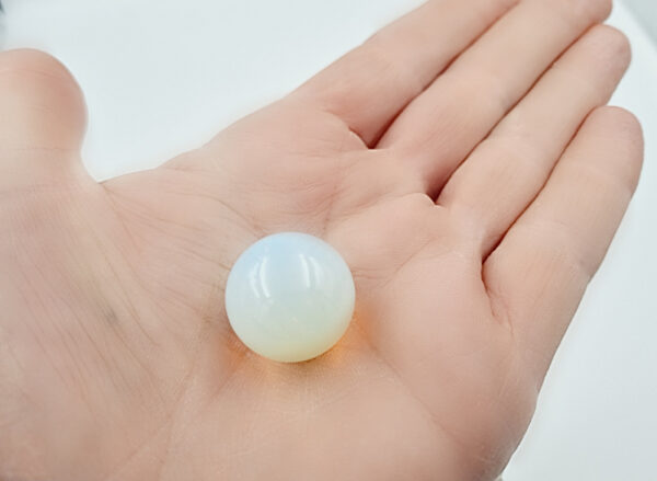 Opalite Sphere (2cm) (Emotional Balance)