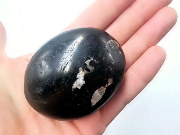 Black Tourmaline Palm Stone B (198g)