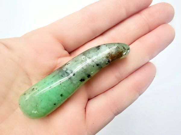 Chrysoprase Polished Wand I (30g) - Image 2