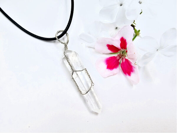 Clear Quartz Point Necklace (Wisdom & Clarity)