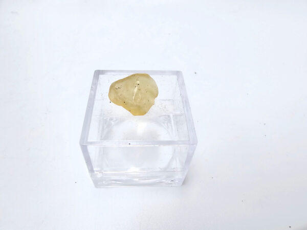 Libyan Desert Glass J (0.79Grams)