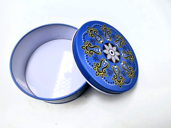 Round Storage Tin (Blue Vintage) large