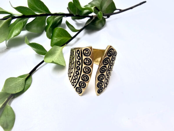 Tribal Mix Double Ring Brass (Adjustable)