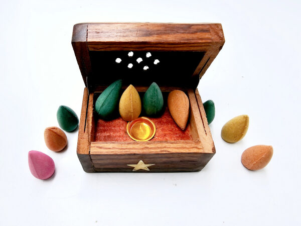 Wooden Incense Gift Set with 10 Mixed Cones