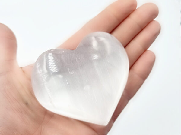 Selenite Heart (5-7cm) (Angelic Crystal)