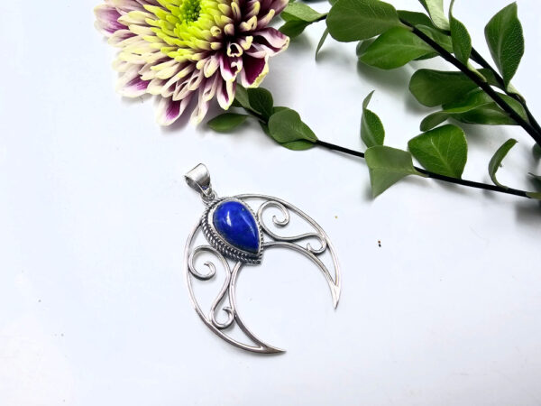 Lapis Lazuli Crescent Moon Pendant (925 Silver)