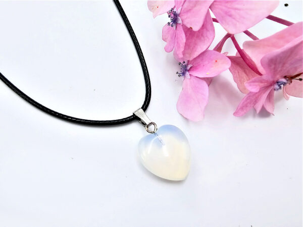 Opalite Heart Necklace (1.5cm)