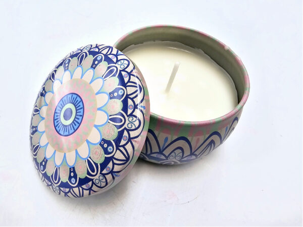 Scented Candle In A Tin (Pink Daisy)