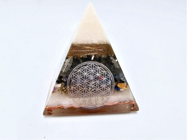 Selenite & Kyanite Orgonite Pyramid - Image 2