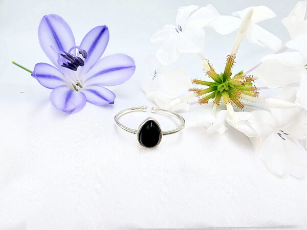 Black Onyx Tear Ring (925 Silver)