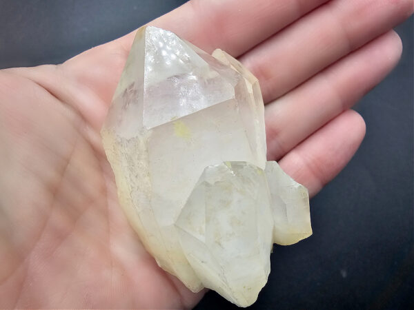 Clear Quartz Rough Point H (122g) - Image 2