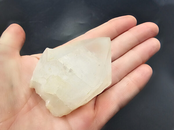 Clear Quartz Rough Point J (142g) - Image 2