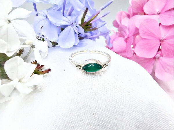 Green Jade Side Diamond Ring With Dots (925 Silver)