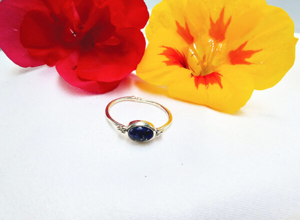 Lazuli Oval Dotted Ring (925 Silver)