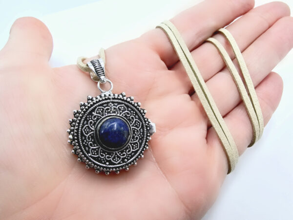 Lapis Lazuli Round Locket Necklace (Opens) - Image 3